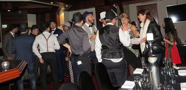 mingle murder web » Murder Mystery Formats » Murder Master a mingle Murder party